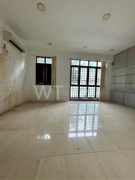 3 Bed Apartment (Condo) for Sale in  Race Course 138 - Image 9